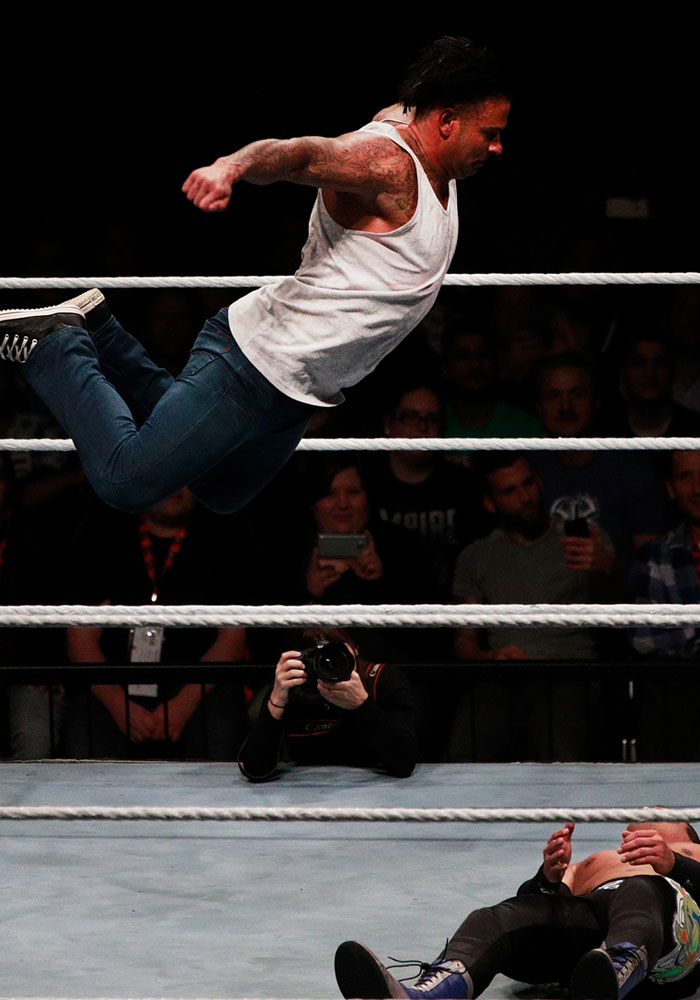 Tim Wiese im Wrestling-Ring / © Photo by Adam Pretty/Bongarts/Getty Images